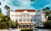 Queensize Beds: British Royalty’s Favourite Hotels